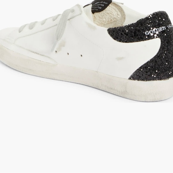 New Golden Goose Super-Star Low Top Sneaker (Women)
White/Gold/Black size 36 - Picture 6 of 9